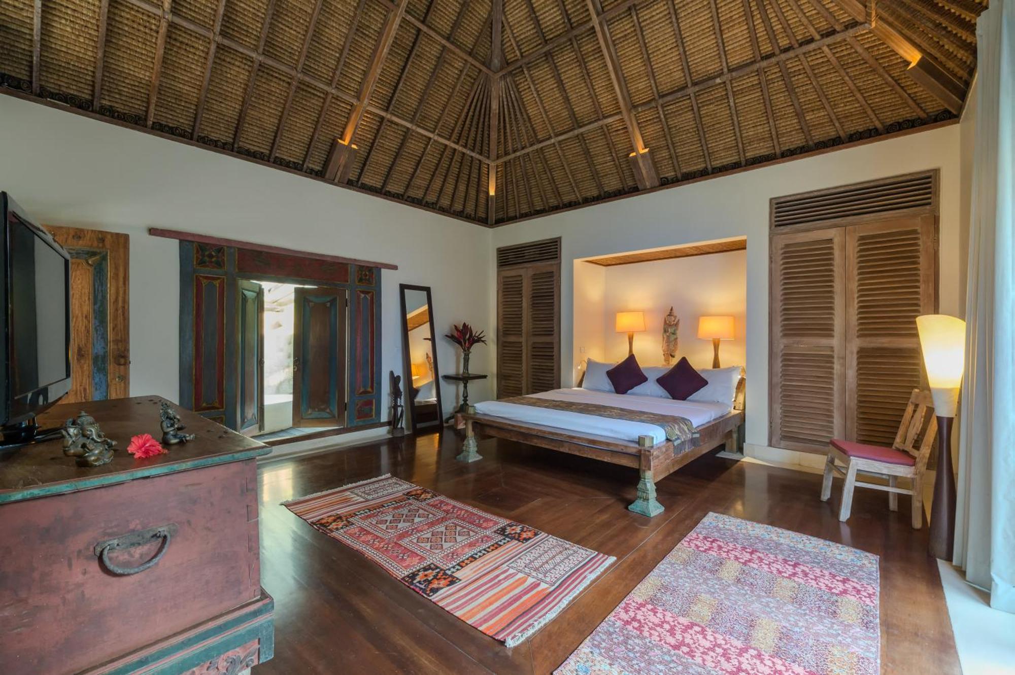 Villa Tirta Naga Bali Семиньяк Экстерьер фото