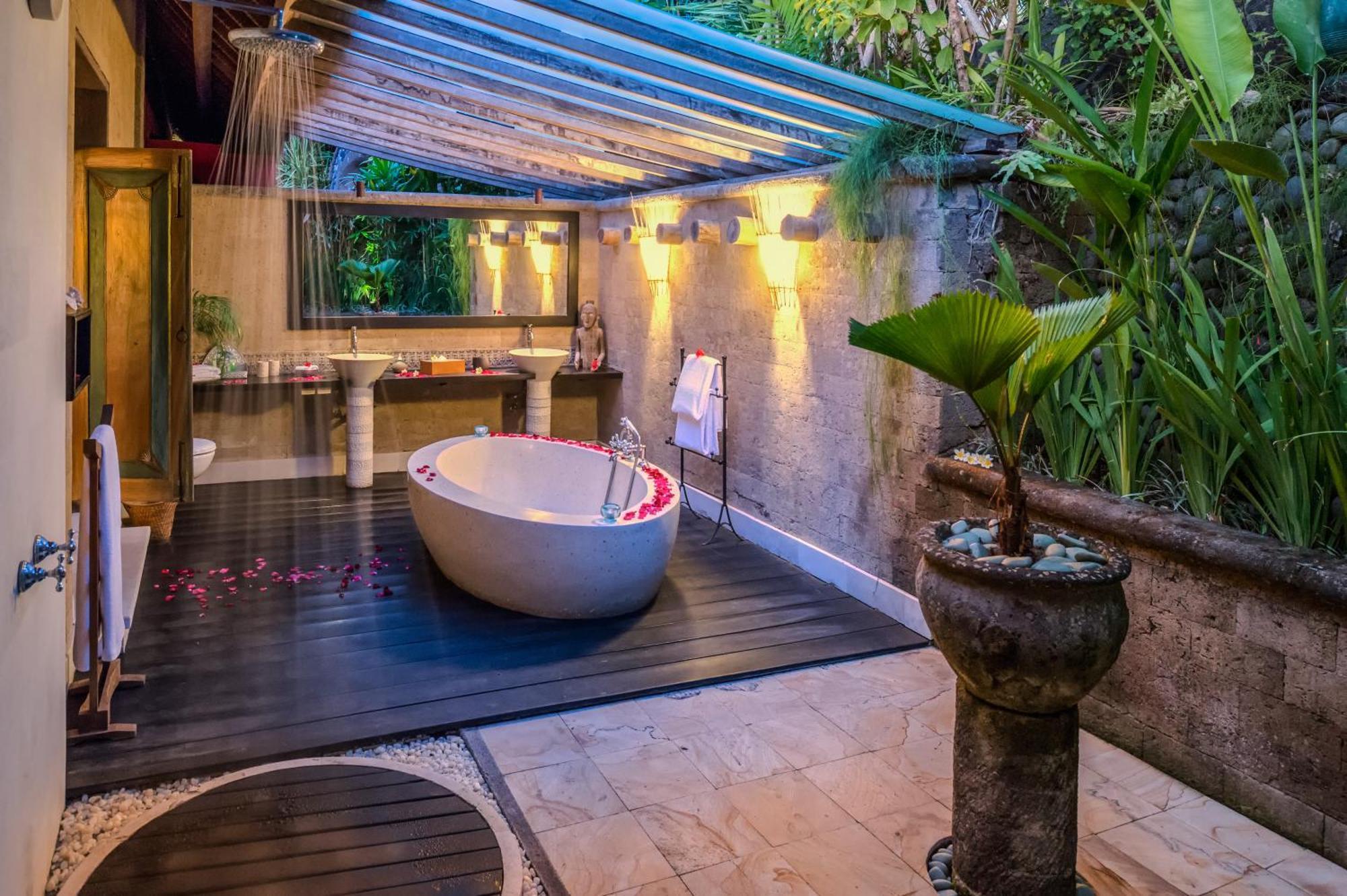 Villa Tirta Naga Bali Семиньяк Экстерьер фото
