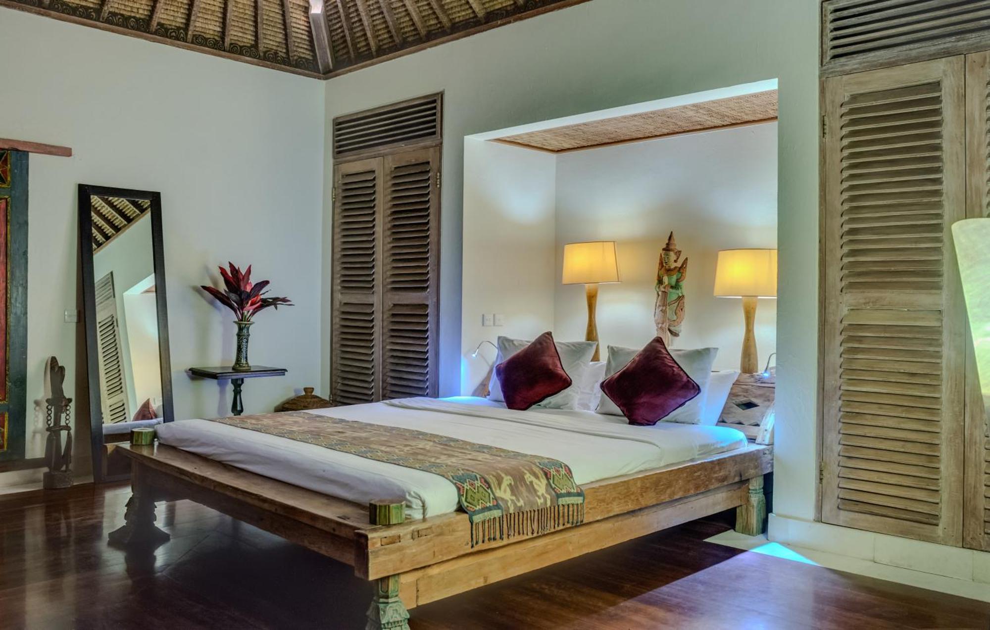 Villa Tirta Naga Bali Семиньяк Экстерьер фото