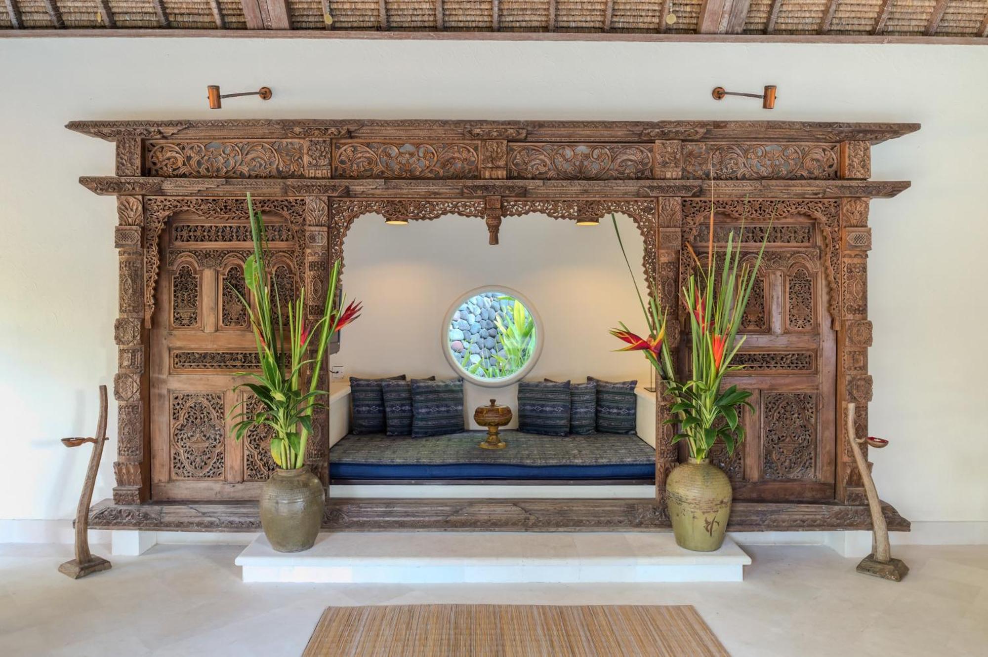 Villa Tirta Naga Bali Семиньяк Экстерьер фото