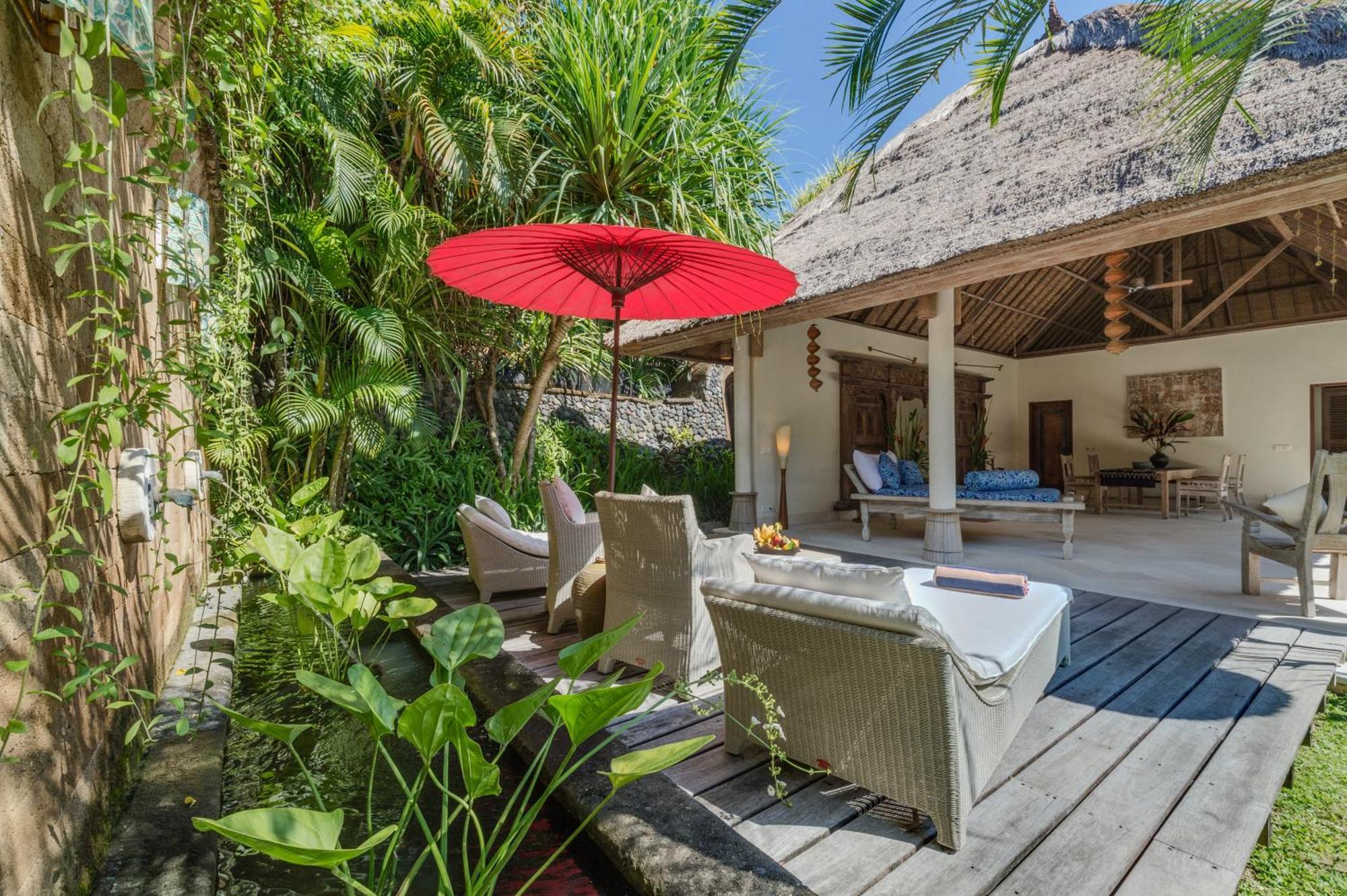 Villa Tirta Naga Bali Семиньяк Экстерьер фото
