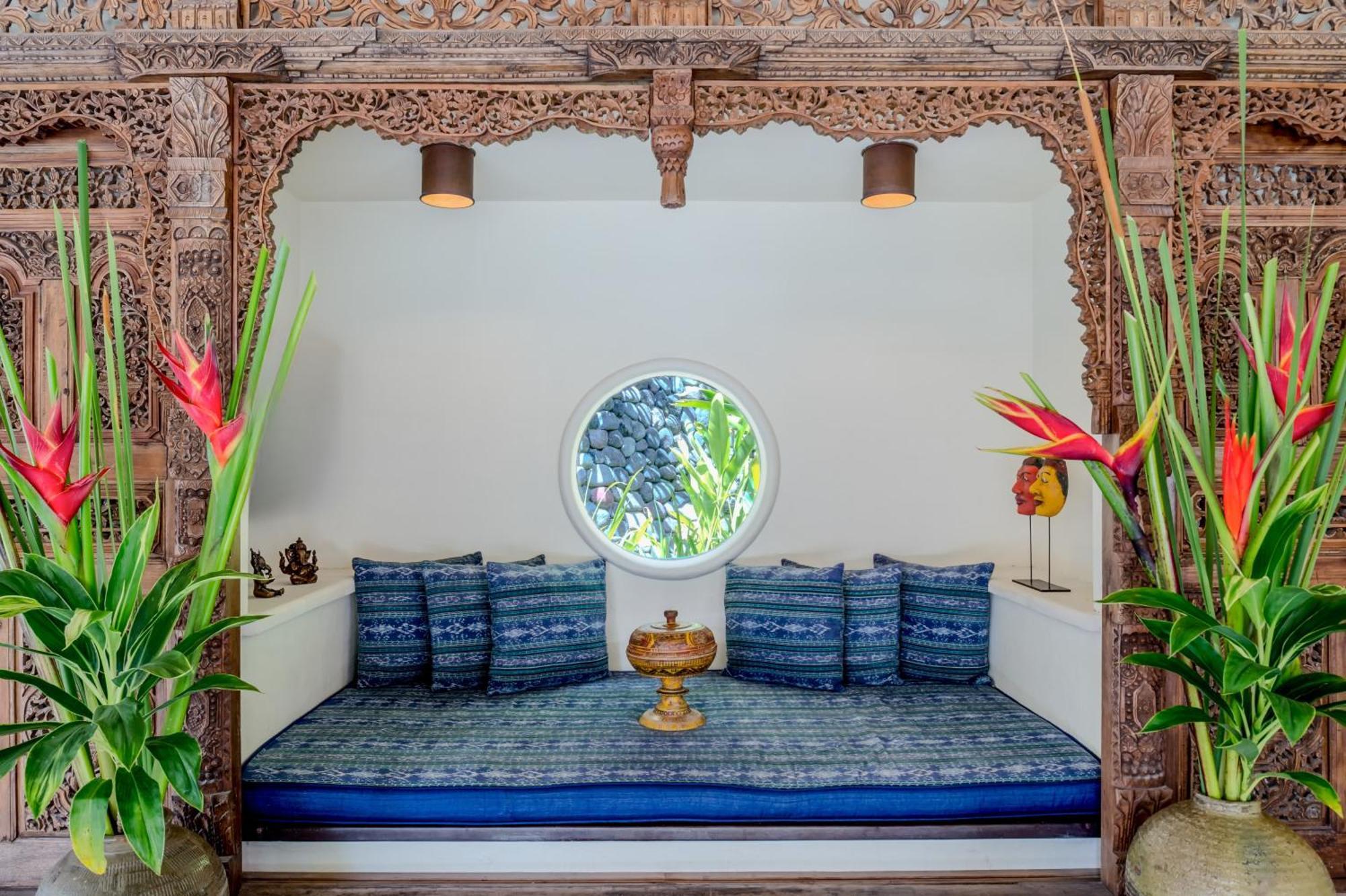 Villa Tirta Naga Bali Семиньяк Экстерьер фото