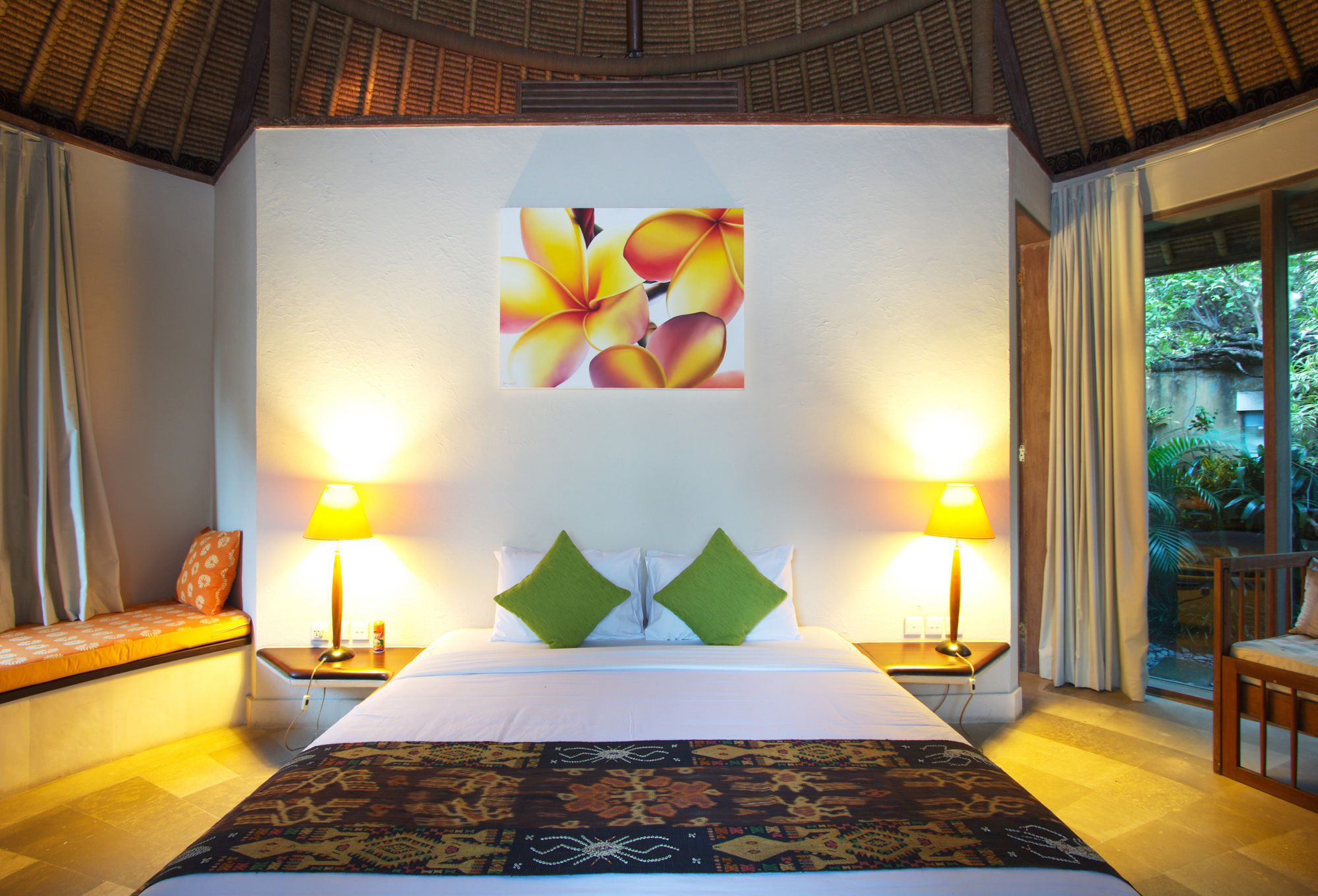 Villa Tirta Naga Bali Семиньяк Экстерьер фото